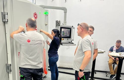 Latest company news about Improve Coating Efficiency and Film Quality with Thermal Evaporation Coaters from Royal Technology