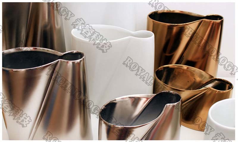 Ceramic Vase / Jars TiN Coating Equipment ,  Matt Black and Gold PVD Ion Plating Equipment