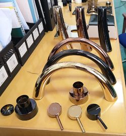 ZrN Light Gold coating on faucets, Brass Faucets PVD Coating Machine , PVD  Ion Plating Vacuum Chrome Coating Machine